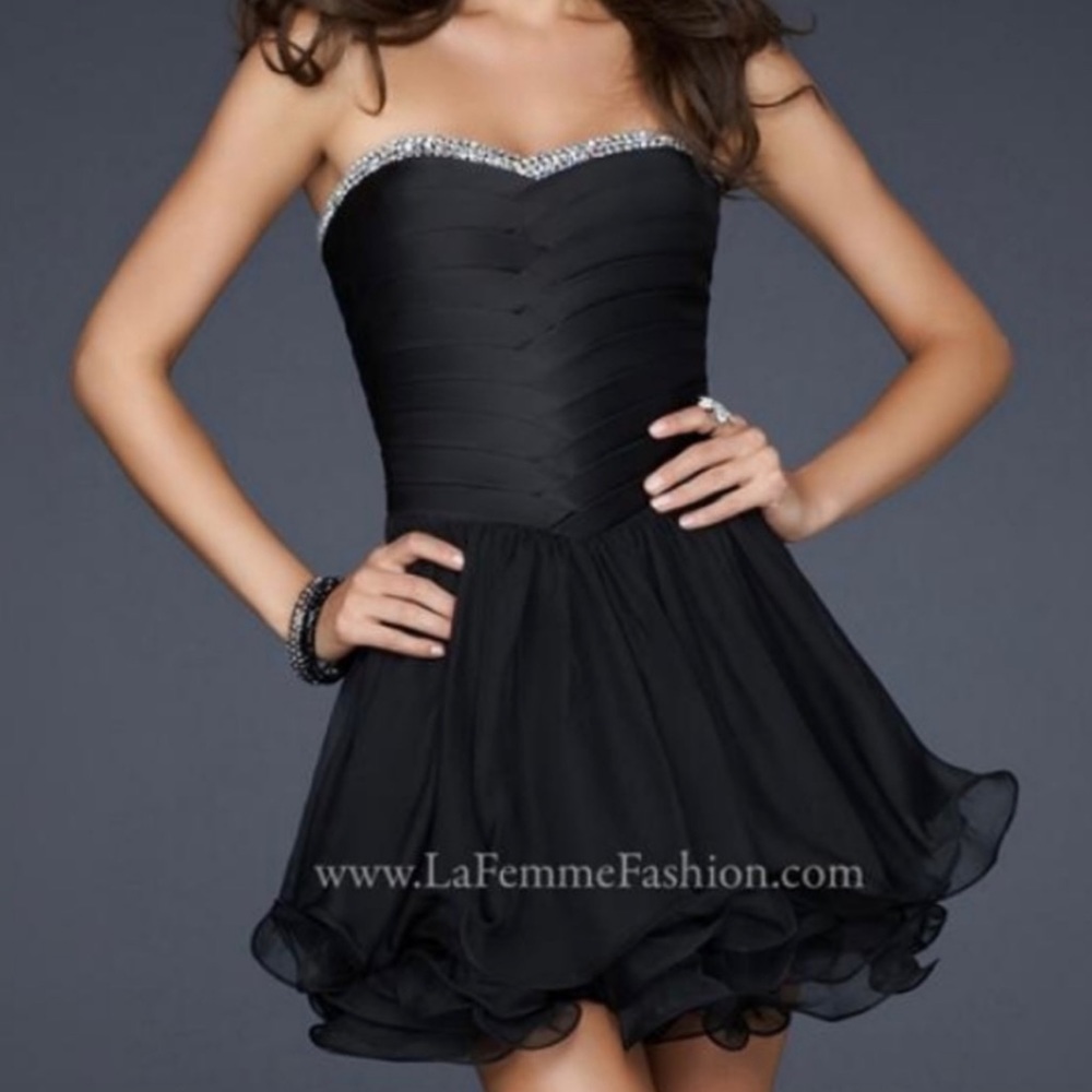 La Femme Short Black Strapless Cocktail Dress Size 6
